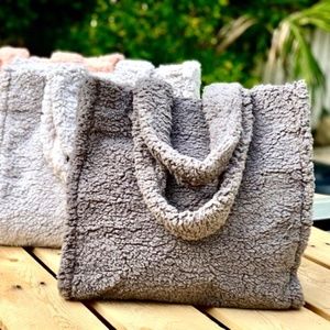 SALE .. The perfect gift - STRUCTURED TOTE BAG - Sherpa Tote